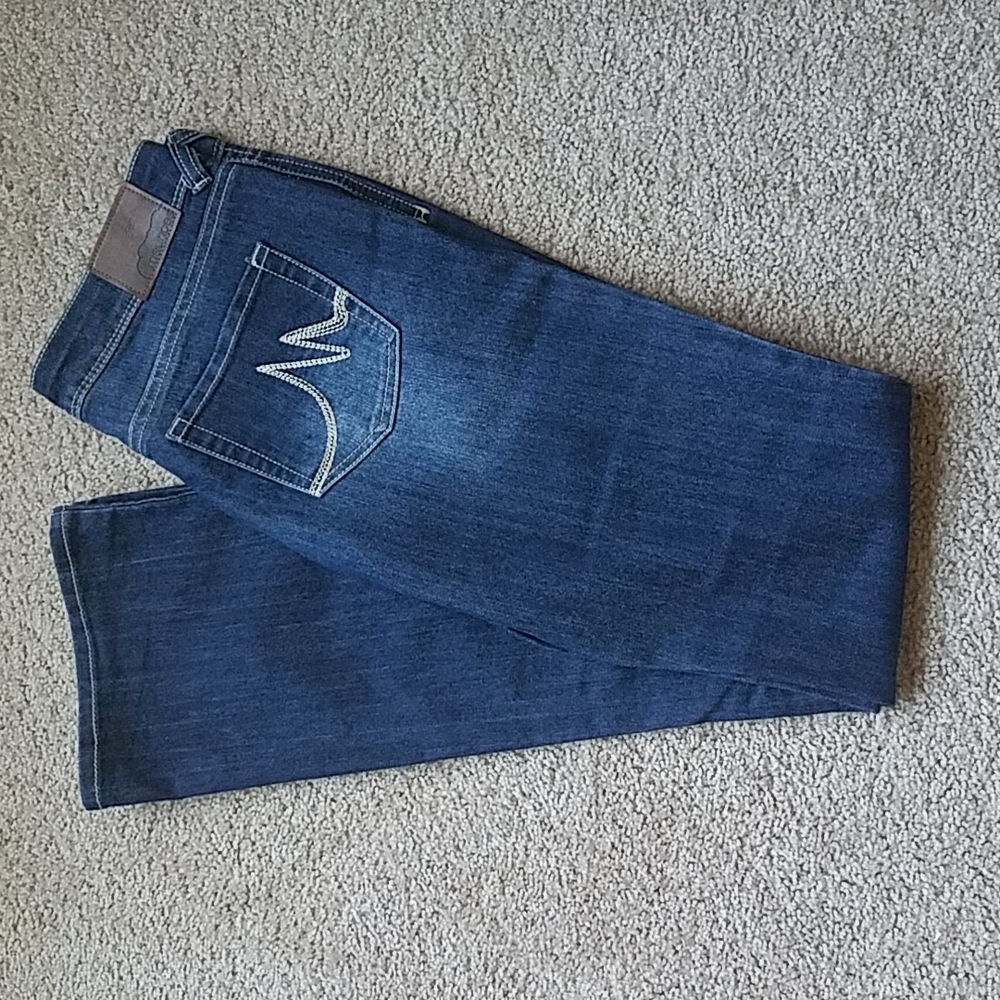 Women's Maurices Staight Leg Jeans, Low to Mid Rise, 5/6 Long, Not Distressed